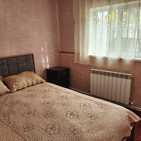 Guesthouse Ttt-1 Tbilisi Exteriör bild